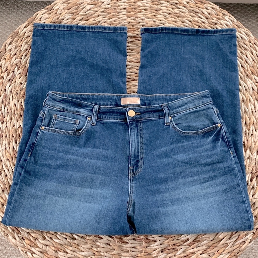 Kut from the Kloth Charlotte Wide Leg High Rise - Picture 6 of 16